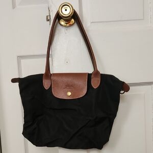 Longchamp Les Pliages Black Nylon Shoulder Bag w/ Brown Leather Trim and Handles